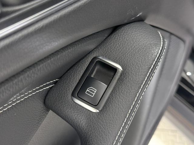 GLAクラス GLA220 4マチック ワンオーナー/右ハンドル/コスモスブラック/本革/シートヒーター/パノラミックスライディングルーフ/ドラレコ/正規ディーラー認定中古車/二年保証(32枚目)