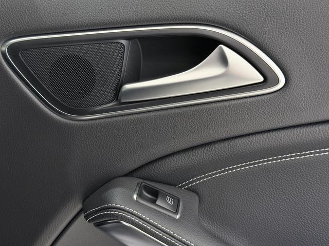 GLAクラス GLA220 4マチック ワンオーナー/右ハンドル/コスモスブラック/本革/シートヒーター/パノラミックスライディングルーフ/ドラレコ/正規ディーラー認定中古車/二年保証(36枚目)