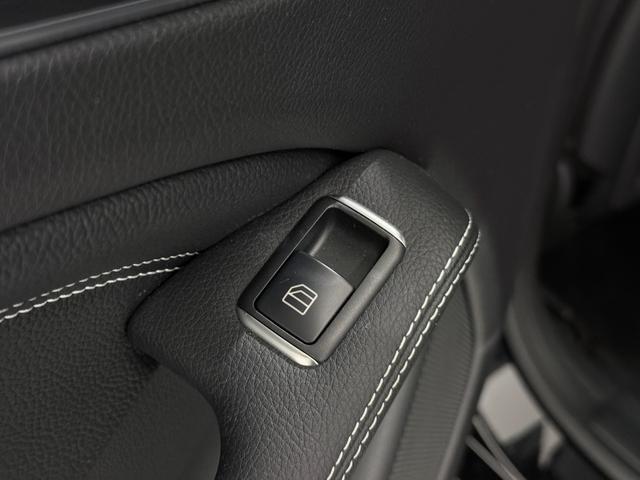 GLAクラス GLA220 4マチック ワンオーナー/右ハンドル/コスモスブラック/本革/シートヒーター/パノラミックスライディングルーフ/ドラレコ/正規ディーラー認定中古車/二年保証(43枚目)