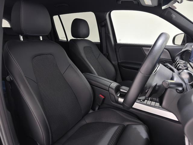 GLB GLB200d 4マチック ワンオーナー/右ハンドル/コスモスブラック/半革/シートヒーター/メモリー付きパワーシート/正規ディーラー認定中古車/二年保証(3枚目)