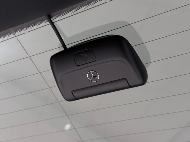 GLB GLB200d 4マチック ワンオーナー/右ハンドル/コスモスブラック/半革/シートヒーター/メモリー付きパワーシート/正規ディーラー認定中古車/二年保証(19枚目)