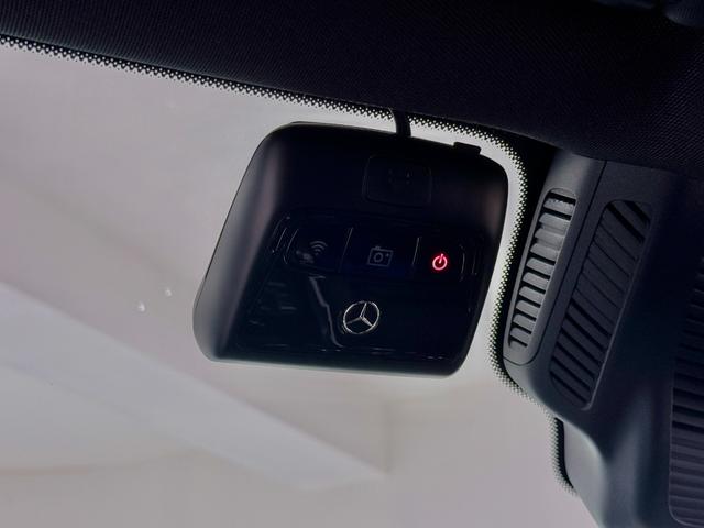 GLB GLB200d 4マチック ワンオーナー/右ハンドル/コスモスブラック/半革/シートヒーター/メモリー付きパワーシート/正規ディーラー認定中古車/二年保証(20枚目)