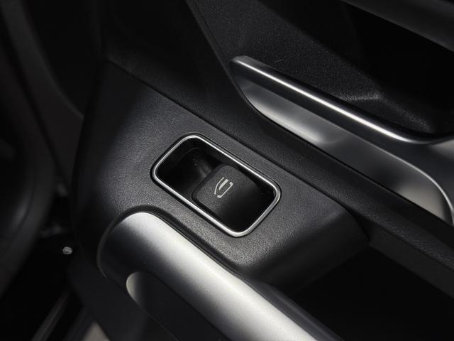 GLB GLB200d 4マチック ワンオーナー/右ハンドル/コスモスブラック/半革/シートヒーター/メモリー付きパワーシート/正規ディーラー認定中古車/二年保証(34枚目)