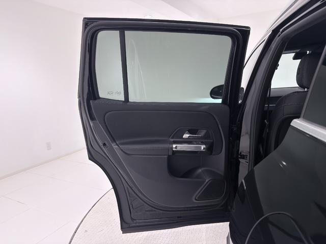 GLB GLB200d 4マチック ワンオーナー/右ハンドル/コスモスブラック/半革/シートヒーター/メモリー付きパワーシート/正規ディーラー認定中古車/二年保証(37枚目)