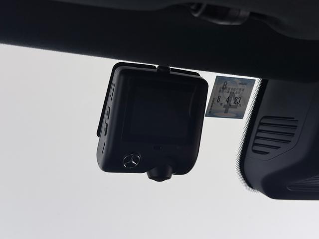 Gクラス G400d AMGライン ワンオーナー/右ハンドル/マグネタイトブラックラグジュアリーP/アダプティブダンピングシステム/Burmester/パノラミックスライディングルーフ/正規ディーラー認定中古車/二年保証(10枚目)