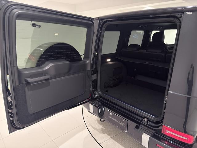 Gクラス G400d AMGライン ワンオーナー/右ハンドル/マグネタイトブラックラグジュアリーP/アダプティブダンピングシステム/Burmester/パノラミックスライディングルーフ/正規ディーラー認定中古車/二年保証(60枚目)