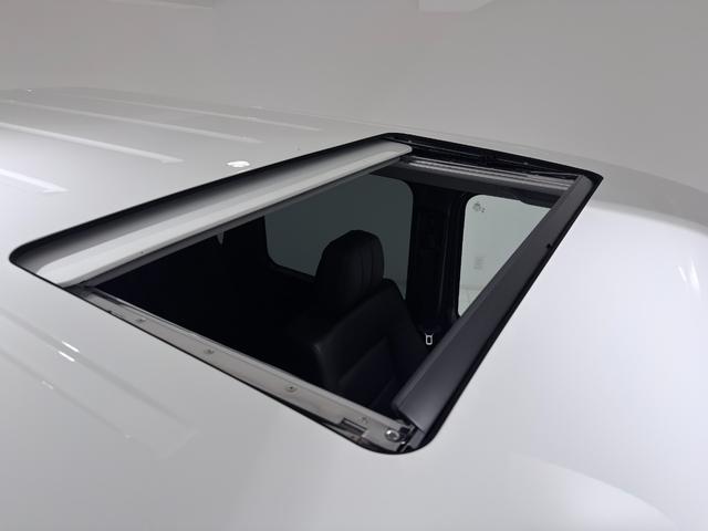 Gクラス G350d 右ハンドル/ポーラーホワイト/ラグジュアリーP/ハーマンカードンサウンド/シートヒーター/ドラレコ/正規ディーラー認定中古車/二年保証(9枚目)