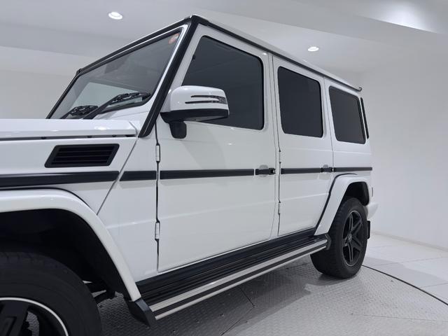 Gクラス G350d 右ハンドル/ポーラーホワイト/ラグジュアリーP/ハーマンカードンサウンド/シートヒーター/ドラレコ/正規ディーラー認定中古車/二年保証(15枚目)