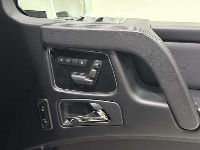 Gクラス G350d 右ハンドル/ポーラーホワイト/ラグジュアリーP/ハーマンカードンサウンド/シートヒーター/ドラレコ/正規ディーラー認定中古車/二年保証(19枚目)