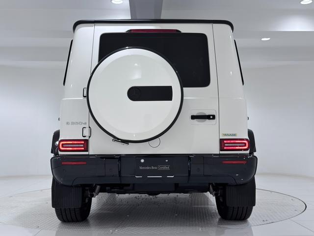 Gクラス G350d マヌファクトゥーアエディション 右ハンドル/ダイヤモンドホワイト/ワンオーナー/ナイトP/ラグジュアリーP/AMG-LINE/パノラミックSR/Burmester/リラクゼーション/正規ディーラー認定中古車/二年保証(20枚目)