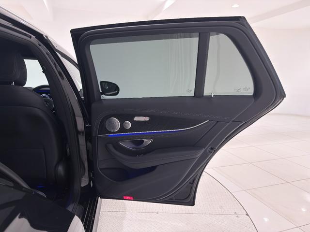 Eクラスステーションワゴン E300 ステーションワゴンアバンギャルド スポーツ ワンオーナー/右ハンドル/オブシディアンブラック/エクスクルーシブP/レーダーセーフティーP/黒革/HUD/Burmester/メモリー付きパワーシート/正規ディーラー認定中古車/二年保証(35枚目)