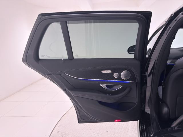 Eクラスステーションワゴン E300 ステーションワゴンアバンギャルド スポーツ ワンオーナー/右ハンドル/オブシディアンブラック/エクスクルーシブP/レーダーセーフティーP/黒革/HUD/Burmester/メモリー付きパワーシート/正規ディーラー認定中古車/二年保証(40枚目)