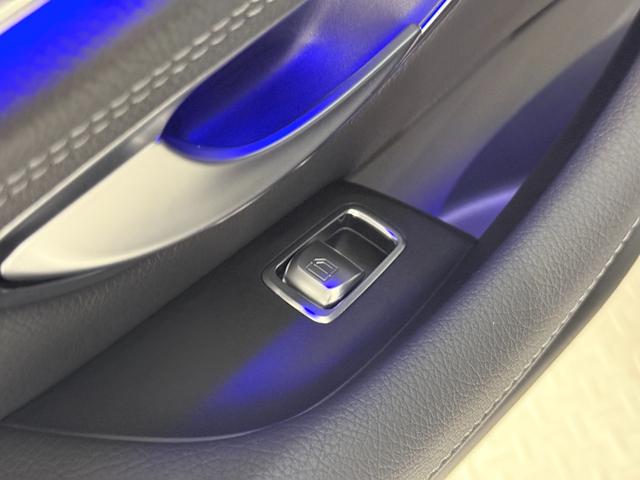 Eクラスステーションワゴン E300 ステーションワゴンアバンギャルド スポーツ ワンオーナー/右ハンドル/オブシディアンブラック/エクスクルーシブP/レーダーセーフティーP/黒革/HUD/Burmester/メモリー付きパワーシート/正規ディーラー認定中古車/二年保証(42枚目)