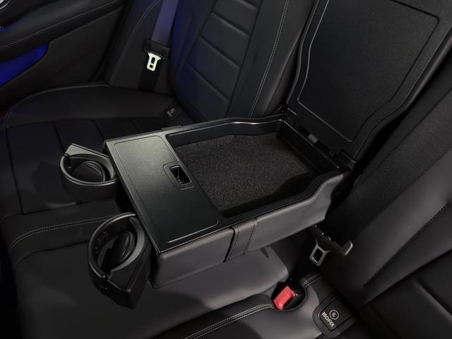 Eクラスステーションワゴン E300 ステーションワゴンアバンギャルド スポーツ ワンオーナー/右ハンドル/オブシディアンブラック/エクスクルーシブP/レーダーセーフティーP/黒革/HUD/Burmester/メモリー付きパワーシート/正規ディーラー認定中古車/二年保証(48枚目)