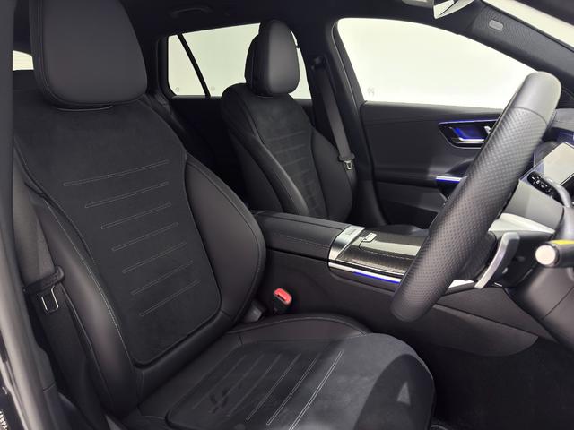 Cクラスステーションワゴン C220dステーションワゴンアバンギルドAMGライP 右ハンドル/グラファイトグレー/HUD/ドラレコ/シートヒーター/メモリー付きパワーシート/正規ディーラー認定中古車/二年保証(3枚目)