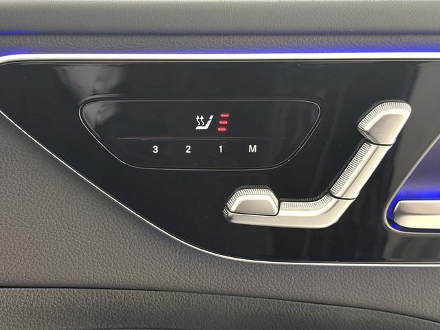 Cクラスステーションワゴン C220dステーションワゴンアバンギルドAMGライP 右ハンドル/グラファイトグレー/HUD/ドラレコ/シートヒーター/メモリー付きパワーシート/正規ディーラー認定中古車/二年保証(6枚目)