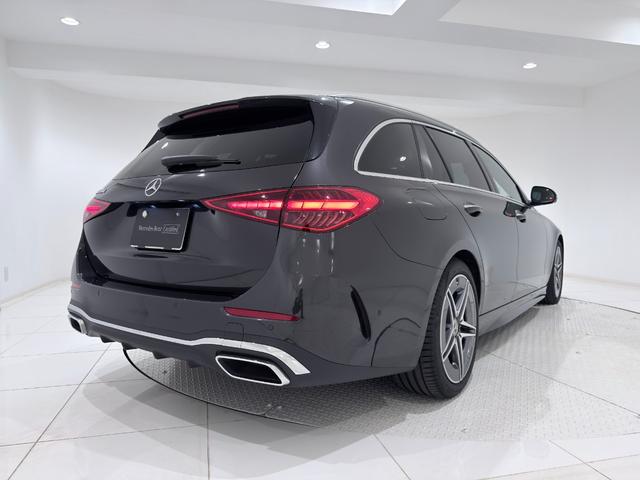 Cクラスステーションワゴン C220dステーションワゴンアバンギルドAMGライP 右ハンドル/グラファイトグレー/HUD/ドラレコ/シートヒーター/メモリー付きパワーシート/正規ディーラー認定中古車/二年保証(14枚目)