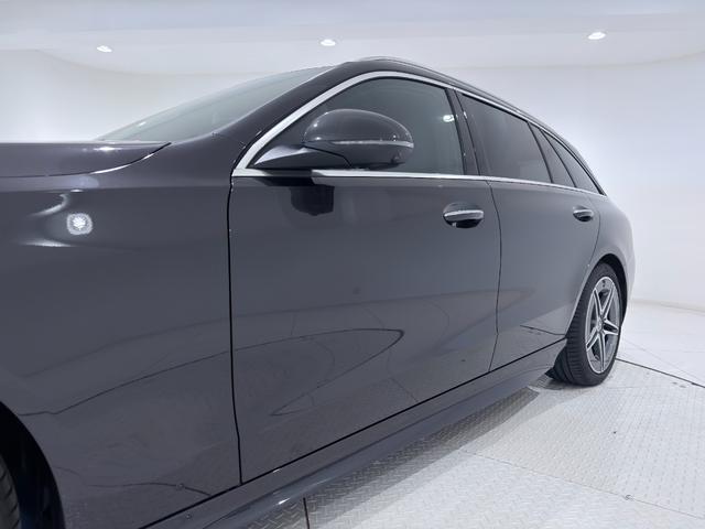 Cクラスステーションワゴン C220dステーションワゴンアバンギルドAMGライP 右ハンドル/グラファイトグレー/HUD/ドラレコ/シートヒーター/メモリー付きパワーシート/正規ディーラー認定中古車/二年保証(17枚目)