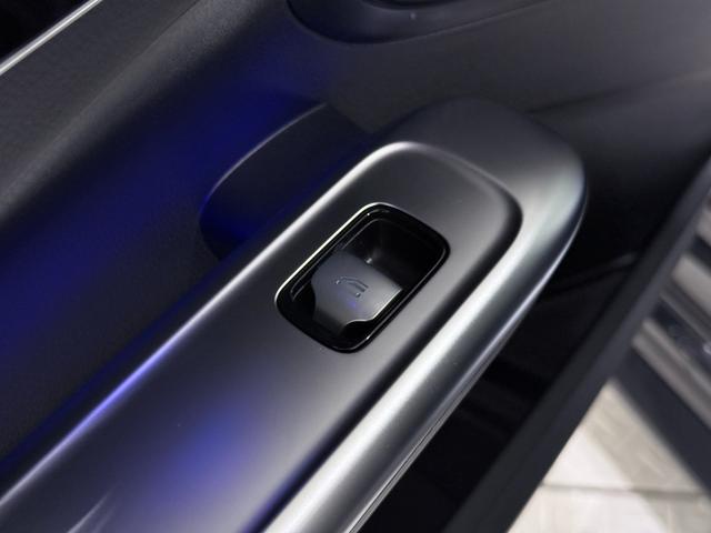 Cクラスステーションワゴン C220dステーションワゴンアバンギルドAMGライP 右ハンドル/グラファイトグレー/HUD/ドラレコ/シートヒーター/メモリー付きパワーシート/正規ディーラー認定中古車/二年保証(28枚目)