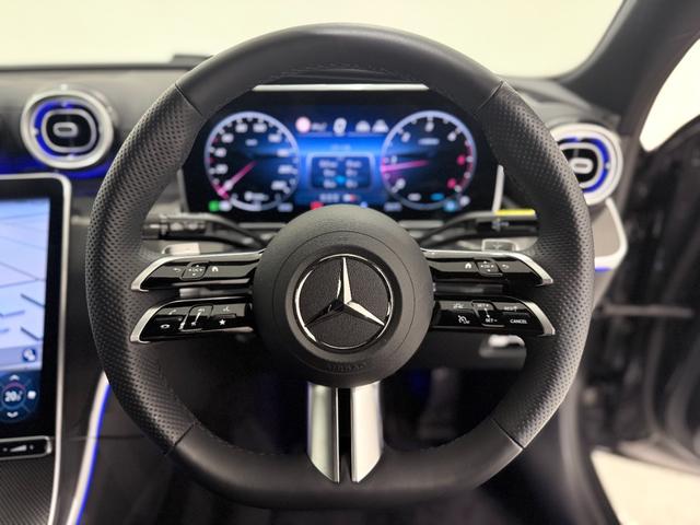 Cクラスステーションワゴン C220dステーションワゴンアバンギルドAMGライP 右ハンドル/グラファイトグレー/HUD/ドラレコ/シートヒーター/メモリー付きパワーシート/正規ディーラー認定中古車/二年保証(44枚目)