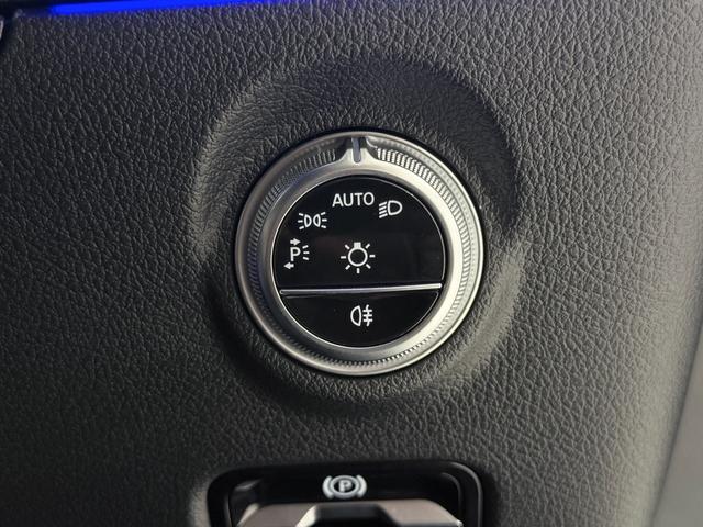 Cクラスステーションワゴン C220dステーションワゴンアバンギルドAMGライP 右ハンドル/グラファイトグレー/HUD/ドラレコ/シートヒーター/メモリー付きパワーシート/正規ディーラー認定中古車/二年保証(55枚目)