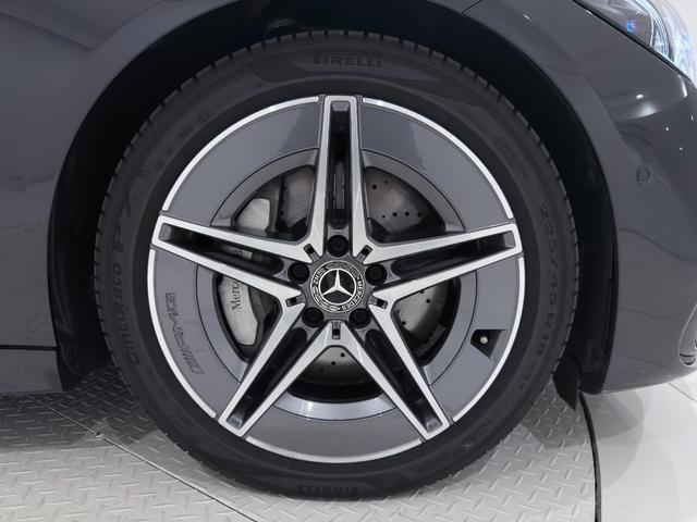 Cクラスステーションワゴン C220dステーションワゴンアバンギルドAMGライP 右ハンドル/グラファイトグレー/HUD/ドラレコ/シートヒーター/メモリー付きパワーシート/正規ディーラー認定中古車/二年保証(62枚目)