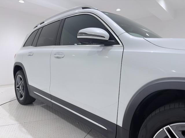 GLB GLB200d 4マチック AMGライン ワンオーナー/右ハンドル/デジタルホワイト/レーダーセーフティーP/シートヒーター/ドラレコ/メモリー付きパワーシート/正規ディーラー認定中古車/二年保証(17枚目)