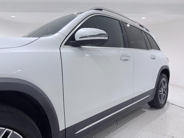 GLB GLB200d 4マチック AMGライン ワンオーナー/右ハンドル/デジタルホワイト/レーダーセーフティーP/シートヒーター/ドラレコ/メモリー付きパワーシート/正規ディーラー認定中古車/二年保証(18枚目)