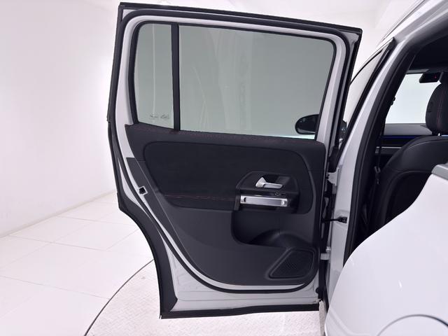 GLB GLB200d 4マチック AMGライン ワンオーナー/右ハンドル/デジタルホワイト/レーダーセーフティーP/シートヒーター/ドラレコ/メモリー付きパワーシート/正規ディーラー認定中古車/二年保証(37枚目)