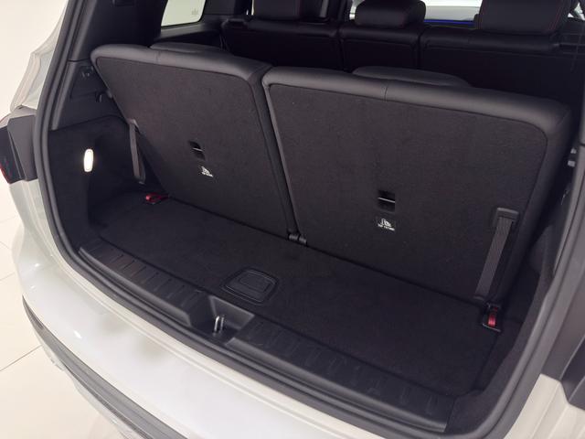 GLB GLB200d 4マチック AMGライン ワンオーナー/右ハンドル/デジタルホワイト/レーダーセーフティーP/シートヒーター/ドラレコ/メモリー付きパワーシート/正規ディーラー認定中古車/二年保証(62枚目)