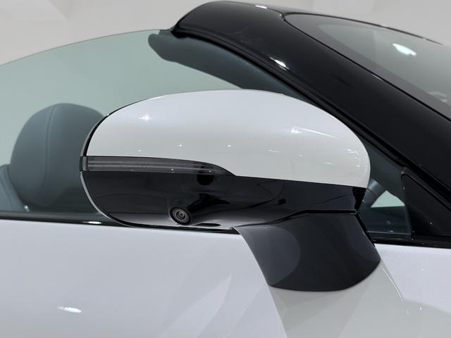 SL SL43 右ハンドル/オパリスホワイト/HUD/Burmester/リラクゼーション/シートヒーター/ベンチレーション/メモリー付きパワーシート/AMGイエローキャリパー/正規ディーラー認定中古車/二年保証(24枚目)