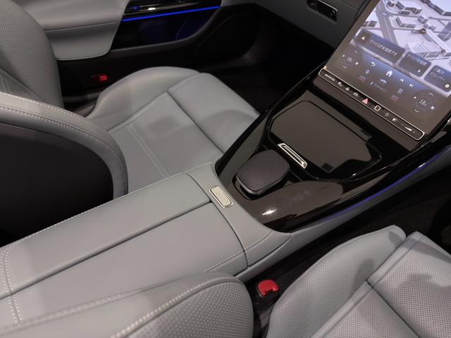 SL SL43 右ハンドル/オパリスホワイト/HUD/Burmester/リラクゼーション/シートヒーター/ベンチレーション/メモリー付きパワーシート/AMGイエローキャリパー/正規ディーラー認定中古車/二年保証(47枚目)