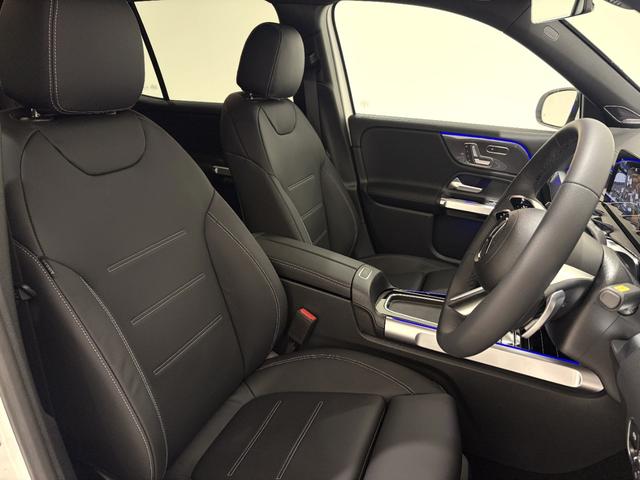 GLB GLB200d 4マチック AMGラインパッケージ 右ハンドル/ポーラーホワイト/HUD/パノラミックスライディングルーフ/全周囲カメラ/正規ディーラー認定中古車/二年保証(3枚目)