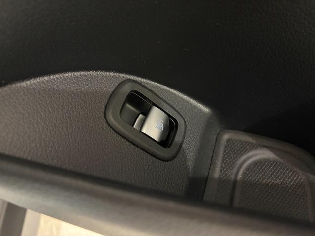 メルセデス・ベンツの価値と信頼性をさらに高め、オーナーの皆さまへより大きな安心を提供する「認定中古車プログラム」をご用意しております。