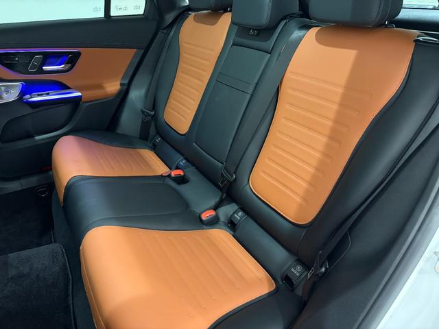 【最大１００項目の点検・整備】メルセデス独自の厳しいチェックを通過したクルマのみ「メルセデス・ベンツ認定中古車」と呼ばれます。