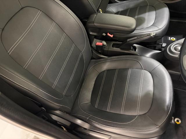 スマートフォーフォー BRABUS スポーツ 右ハンドル/ゴールド/本革/シートヒーター/ガラスルーフ/ETC/クルーズコントロール/レーンキーピングアシスト/正規ディーラー認定中古車/二年保証(24枚目)