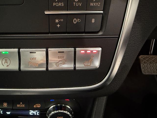 GLAクラス GLA220 4マチック 右ハンドル/イリジウムシルバー/シートヒーター/バックカメラ/正規ディーラー認定中古車/二年保証(5枚目)