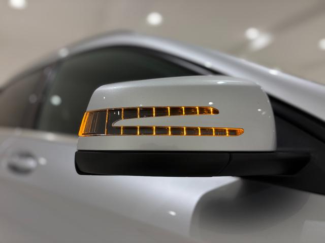 GLAクラス GLA220 4マチック 右ハンドル/イリジウムシルバー/シートヒーター/バックカメラ/正規ディーラー認定中古車/二年保証(19枚目)