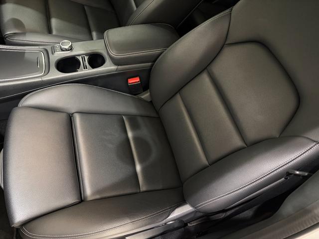 GLAクラス GLA220 4マチック 右ハンドル/イリジウムシルバー/シートヒーター/バックカメラ/正規ディーラー認定中古車/二年保証(29枚目)
