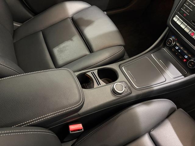GLAクラス GLA220 4マチック 右ハンドル/イリジウムシルバー/シートヒーター/バックカメラ/正規ディーラー認定中古車/二年保証(47枚目)