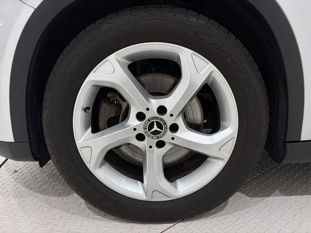 GLAクラス GLA220 4マチック 右ハンドル/イリジウムシルバー/シートヒーター/バックカメラ/正規ディーラー認定中古車/二年保証(64枚目)