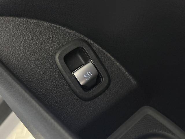 GLC GLC220d 4マチック ドライバーズパッケージ 右ハンドル/グラファイトグレー/レザーエクスクルーシブP/ドライバーズP/シートヒーター/ベンチレーション/HUD/メモリー付きパワーシート/正規ディーラー認定中古車/二年保証(24枚目)