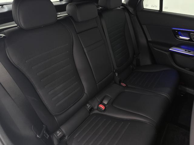 GLC GLC220d 4マチック ドライバーズパッケージ 右ハンドル/グラファイトグレー/レザーエクスクルーシブP/ドライバーズP/シートヒーター/ベンチレーション/HUD/メモリー付きパワーシート/正規ディーラー認定中古車/二年保証(35枚目)