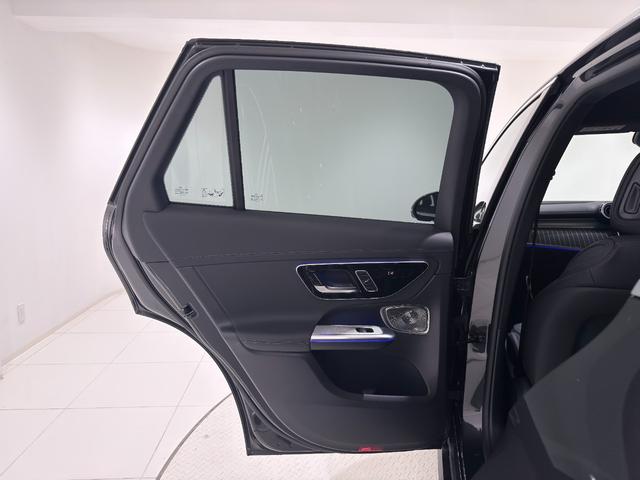 GLC GLC220d 4マチック ドライバーズパッケージ 右ハンドル/グラファイトグレー/レザーエクスクルーシブP/ドライバーズP/シートヒーター/ベンチレーション/HUD/メモリー付きパワーシート/正規ディーラー認定中古車/二年保証(37枚目)