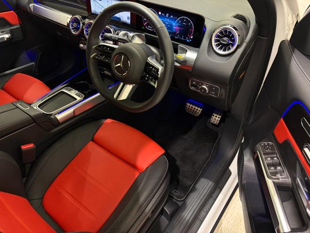 GLB GLB200d 4マチック AMGラインパッケージ 右ハンドル/ポーラーホワイト/レザーエクスクルーシブP/パノラミックスライディングルーフ/シートヒーター/メモリー付きパワーシート/正規ディーラー認定中古車/二年保証(2枚目)