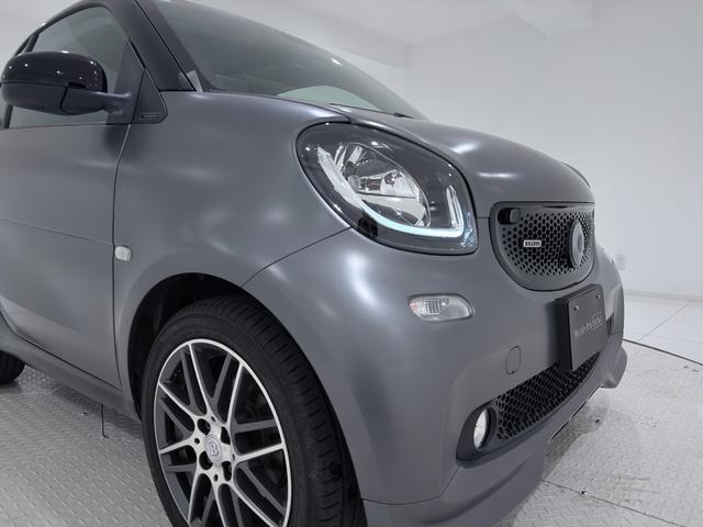 スマートフォーツークーペ BRABUS エクスクルーシブ 右ハンドル/グレー/フローティングナビ/ドラレコ/シートヒーター/正規ディーラー認定中古車/二年保証(10枚目)