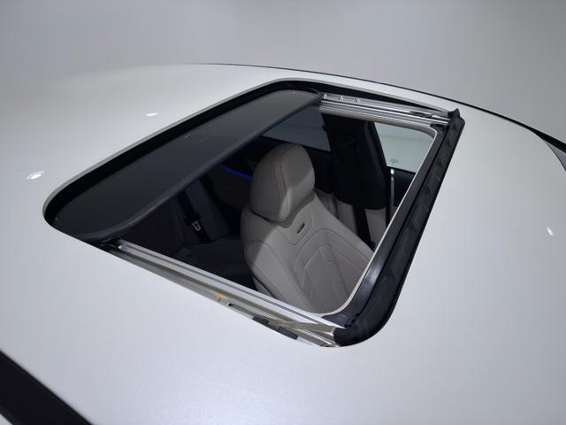 CLSクラス CLS53 4マチック+ ワンオーナー/AMGカーボンP/エアバランスP/ダイナミックセレクト/Burmester/シートヒーター/ベンチレーション/正規ディーラー認定中古車/二年保証(14枚目)