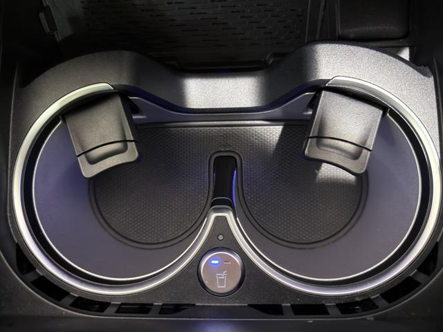 GLE GLE400d 4マチックスポーツ 右ハンドル/ダイヤモンドホワイト/Burmester/HUD/シートヒーター/ベンチレーション/パノラミックスライディングルーフ/正規ディーラー認定中古車/二年保証(9枚目)