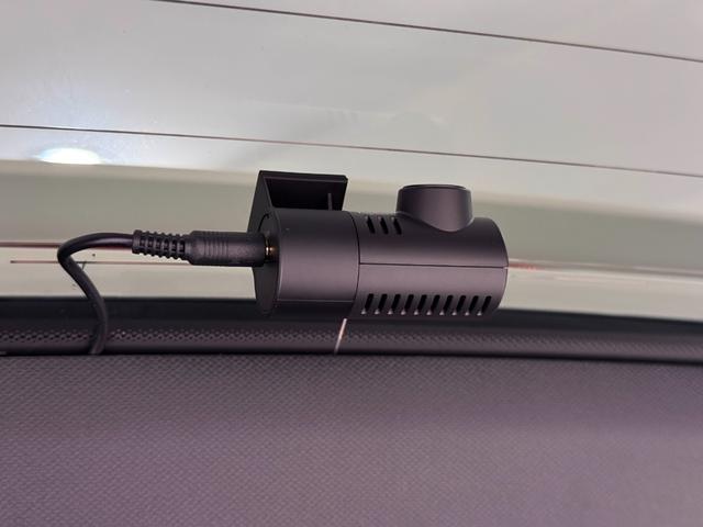 GLE GLE400d 4マチックスポーツ 右ハンドル/ダイヤモンドホワイト/Burmester/HUD/シートヒーター/ベンチレーション/パノラミックスライディングルーフ/正規ディーラー認定中古車/二年保証(13枚目)