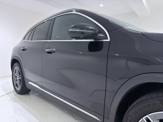 GLAクラス GLA200d 4マチック AMGライン 右ハンドル/コスモスブラック/半革/シートヒーター/ドラレコ/メモリー付きパワーシート/正規ディーラー認定中古車/二年保証(16枚目)